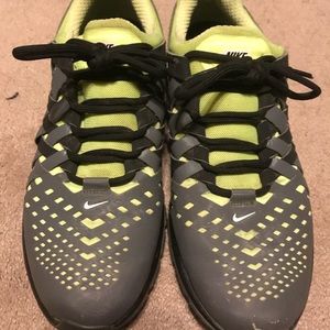 Nike Air Max Fingertrap Men’s 10.5 Sneaker